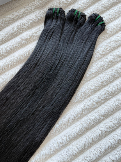 Straight virgin bundles